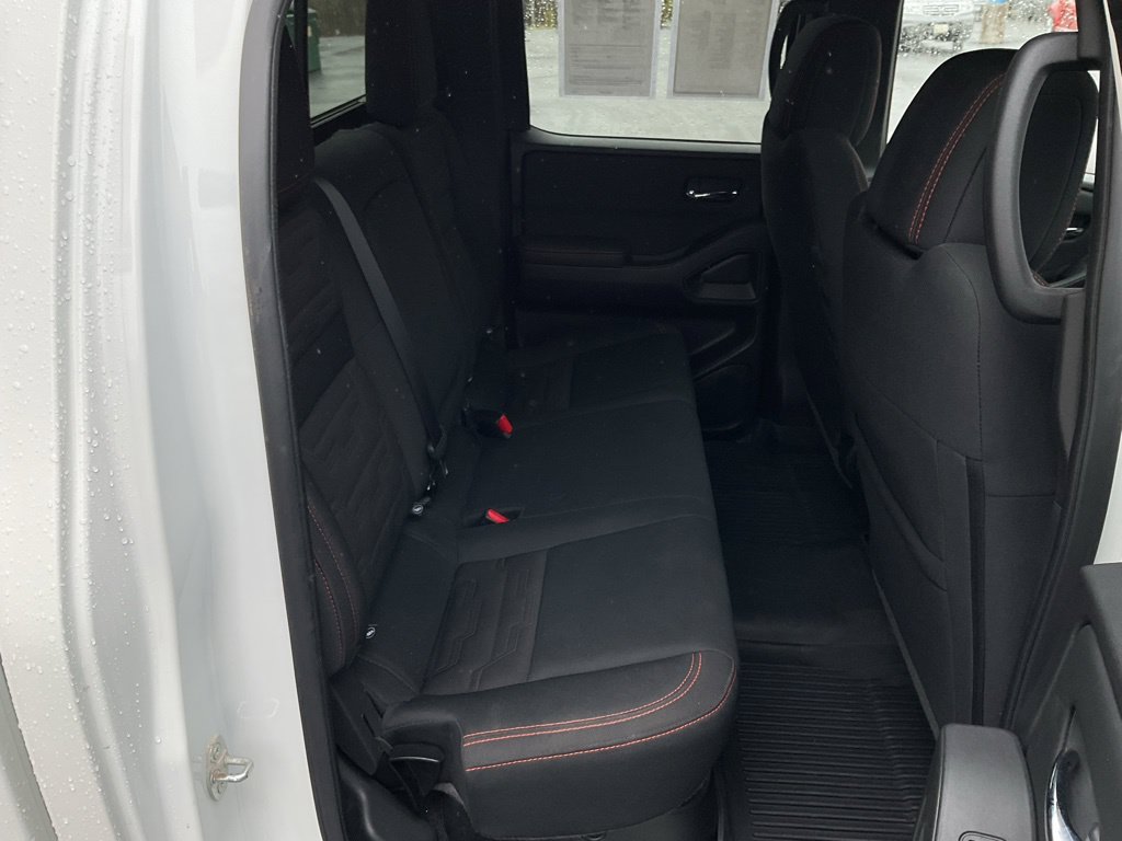 Used 2023 Nissan Frontier PRO-4X w/ Pro Convenience Package AWD/4WD image 19