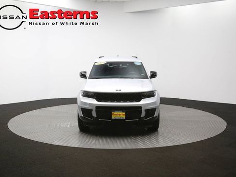 Used 2024 Jeep Grand Cherokee L Laredo image 51