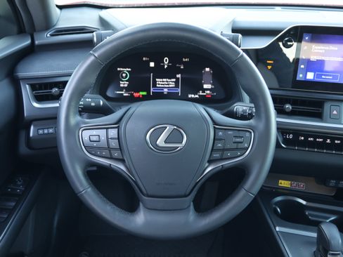 Used 2025 Lexus UX 300h FWD w/ Accessory Package (Z1) image 16