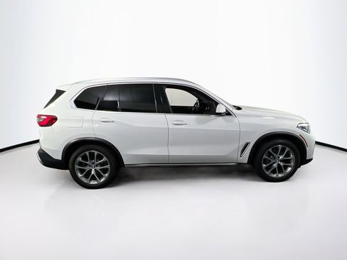 Used 2019 BMW X5 xDrive40i w/ Premium Package 2 AWD/4WD image 4