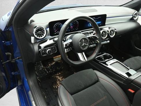 Certified 2026 Mercedes-Benz CLA 250 4MATIC image 8