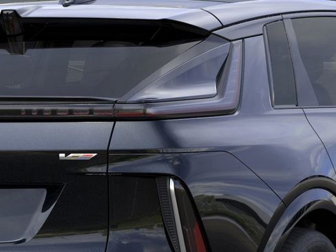 New 2026 Cadillac Lyriq V w/ Exterior Carbon Fiber Package image 11