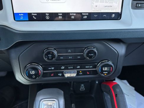 New 2026 Ford Bronco Heritage Edition AWD/4WD image 28