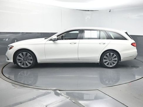 Used 2020 Mercedes-Benz E 450 4MATIC Wagon image 5