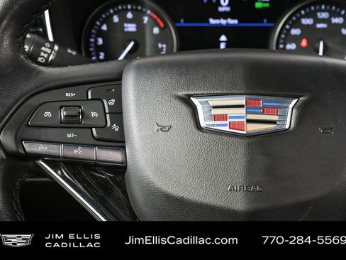 Certified 2022 Cadillac XT6 Premium Luxury w/ Technology Package image 11