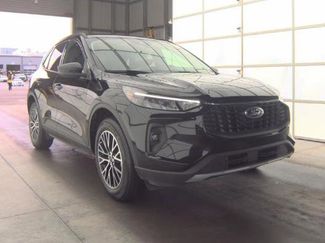 Used 2024 Ford Escape SE video 2