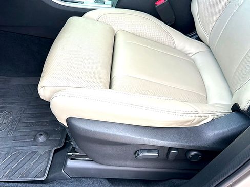 Used 2020 Subaru Ascent Limited w/ Technology Package AWD/4WD image 15