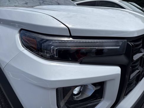Used 2023 GMC Canyon Elevation w/ Elevation Premium Package RWD image 2