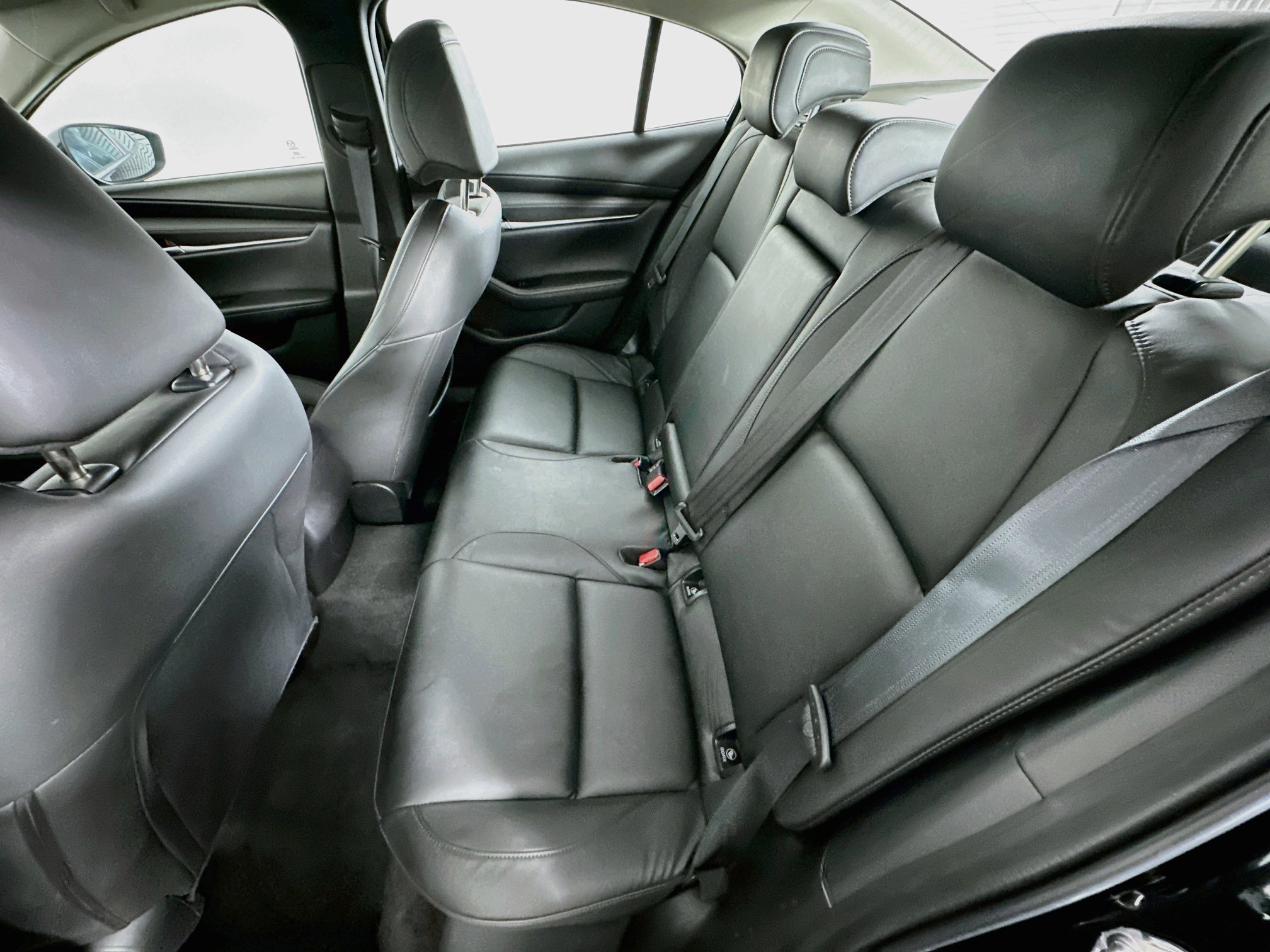 Used 2025 MAZDA MAZDA3 s FWD image 28