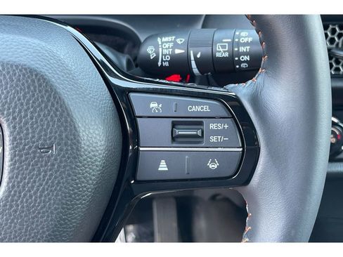 Certified 2025 Honda HR-V Sport image 35