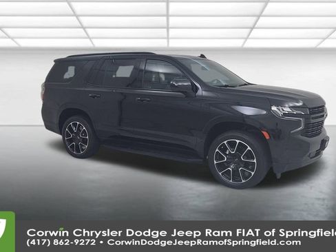 Used 2024 Chevrolet Tahoe RST image 2