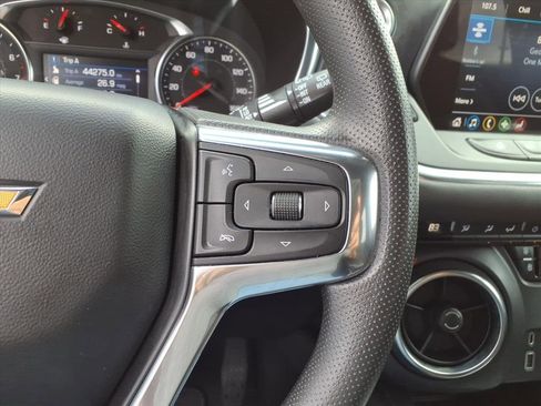 Used 2022 Chevrolet Blazer LT image 18