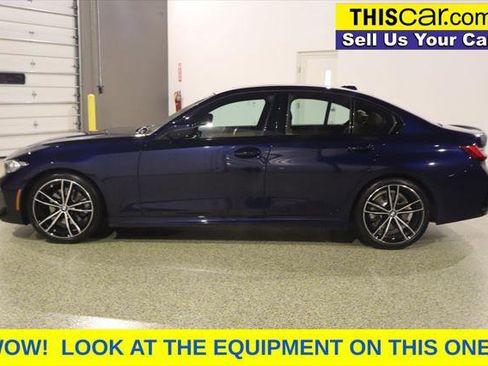 Used 2023 BMW 330i Sedan w/ M Sport Package RWD image 5