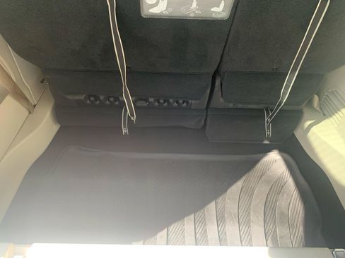 Used 2017 Chrysler Pacifica LX FWD image 24