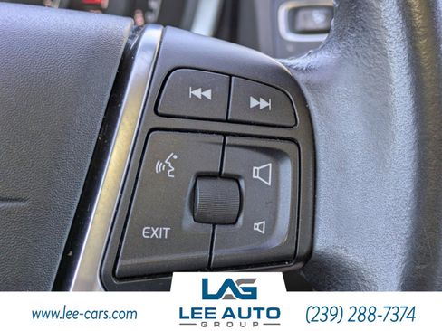 Used 2017 Volvo XC60 T5 Inscription w/ Advanced Package image 23