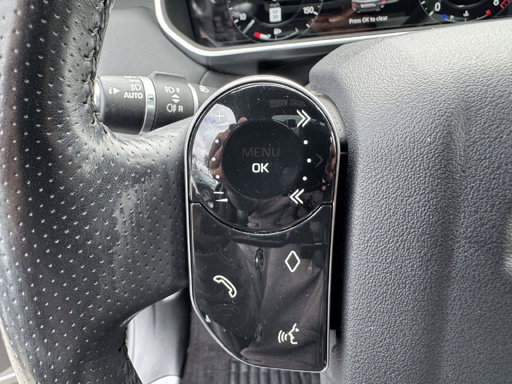 Used 2019 Land Rover Range Rover Sport HSE AWD/4WD image 22