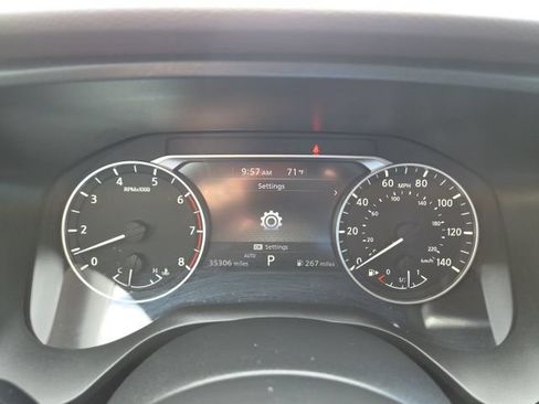 Used 2021 Nissan Rogue S AWD/4WD image 30