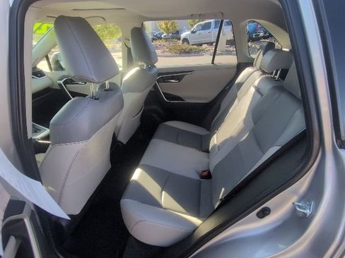 Used 2021 Toyota RAV4 Limited AWD/4WD image 34