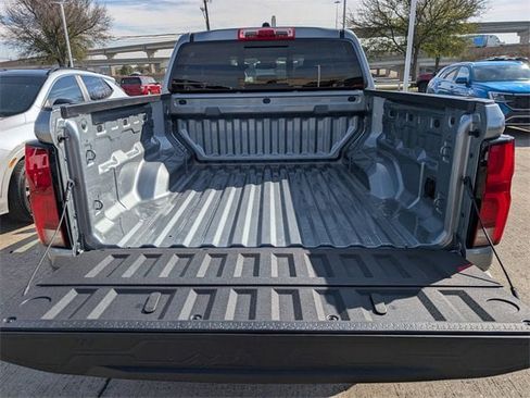 Used 2024 Chevrolet Colorado Z71 w/ Z71 Convenience Package 2 image 26