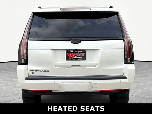Used 2015 Cadillac Escalade ESV Premium image 5