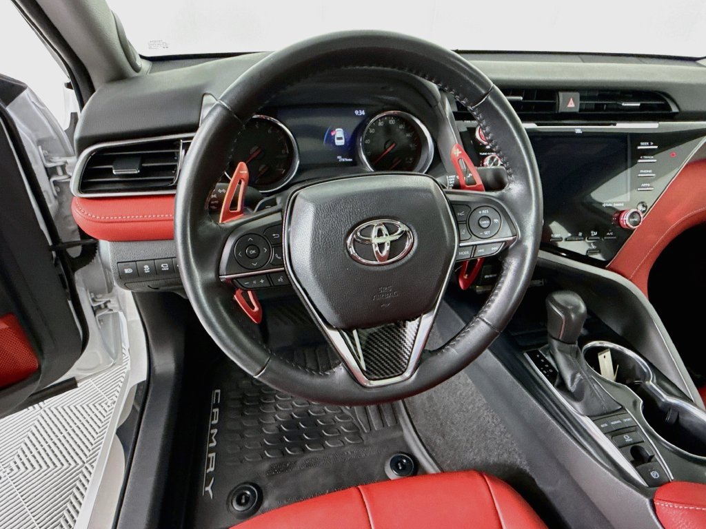 Used 2019 Toyota Camry XSE FWD image 12