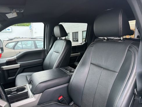 Used 2022 Ford F350 Lariat w/ Lariat Ultimate Package AWD/4WD image 10