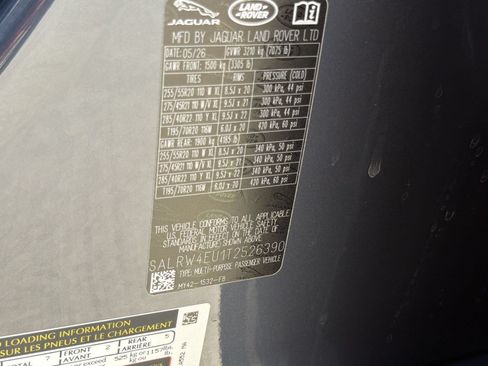 New 2026 Land Rover Discovery Limited Edition AWD/4WD image 26