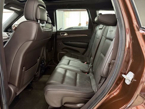 Used 2014 Jeep Grand Cherokee Summit AWD/4WD image 13