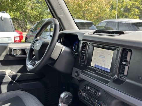 Certified 2021 Ford Bronco 4-Door w/ Sasquatch Package image 33