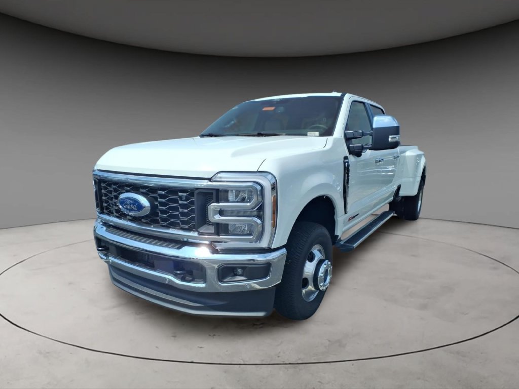 New 2026 Ford F350 Lariat w/ Lariat Premium Package AWD/4WD image 2