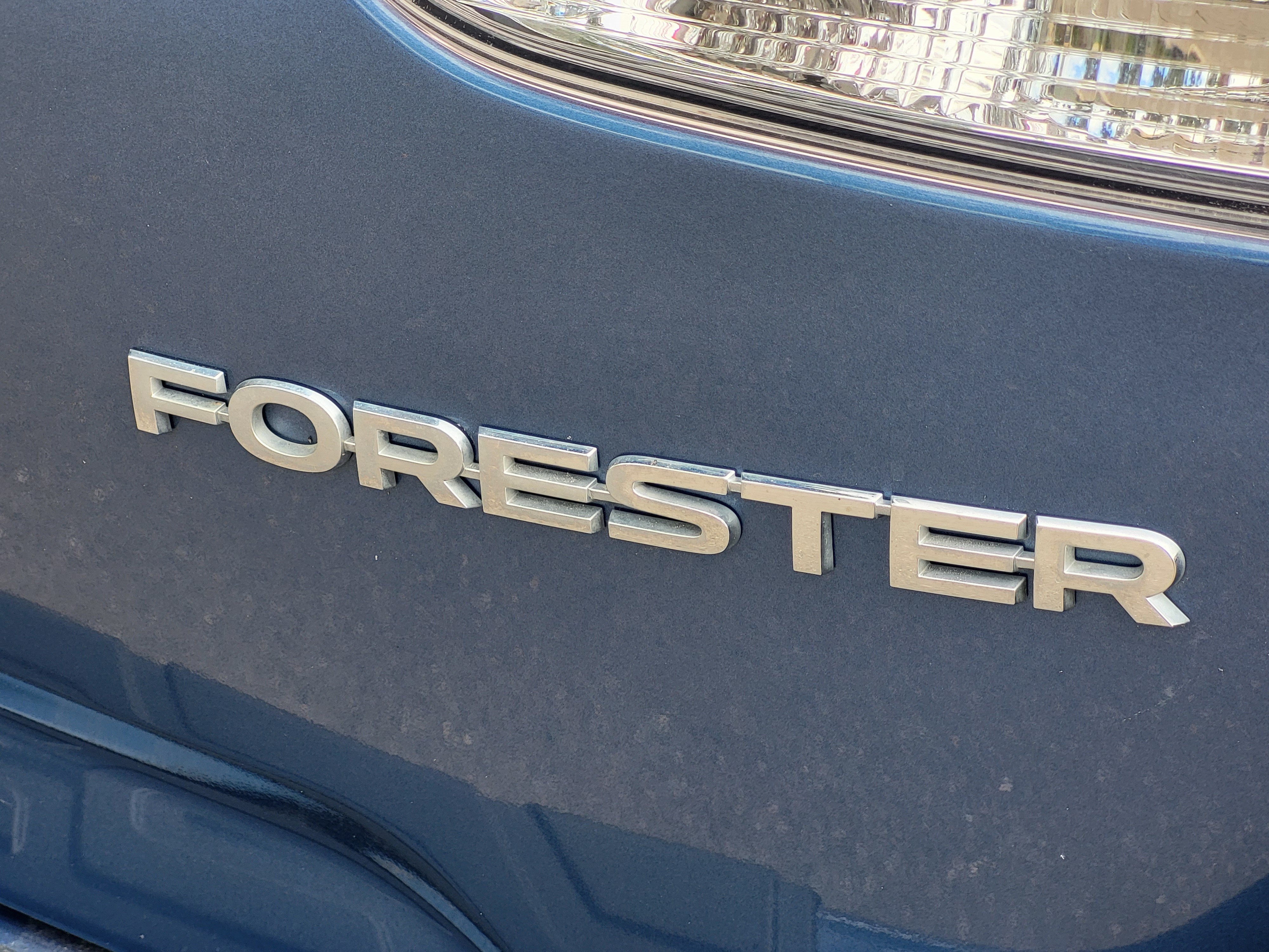 Used 2019 Subaru Forester Premium w/ Popular Package #1 AWD/4WD image 9