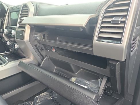 Used 2019 Ford F250 Platinum w/ Platinum Ultimate Package image 18