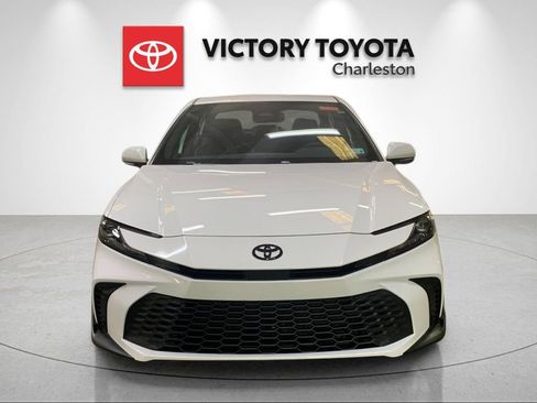 New 2026 Toyota Camry SE FWD image 8