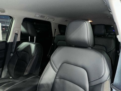 New 2025 Nissan Pathfinder SL image 27