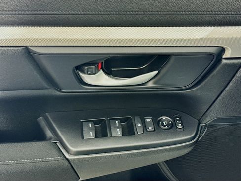 Used 2021 Honda CR-V Special Edition image 15
