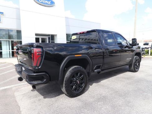 Used 2025 GMC Sierra 2500 AT4 w/ AT4 Premium Plus Package image 14