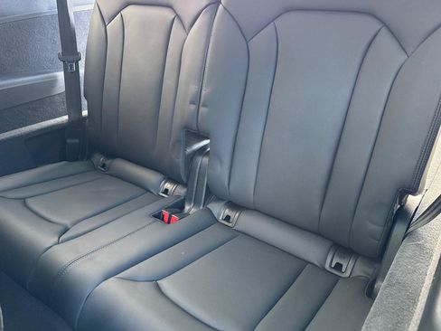 Certified 2025 Audi Q7 3.0T Prestige w/ Prestige Package image 15