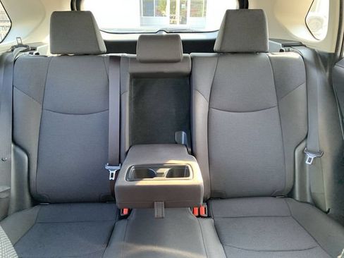Certified 2025 Toyota RAV4 LE AWD/4WD image 30