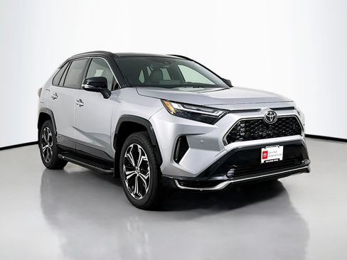Certified 2025 Toyota RAV4 XSE w/ Premium Package AWD/4WD image 1