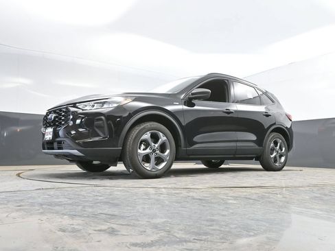 Used 2025 Ford Escape ST-Line AWD/4WD image 47
