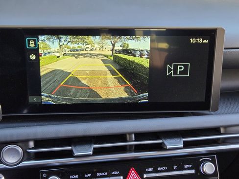 New 2026 Hyundai Tucson Blue SE image 12