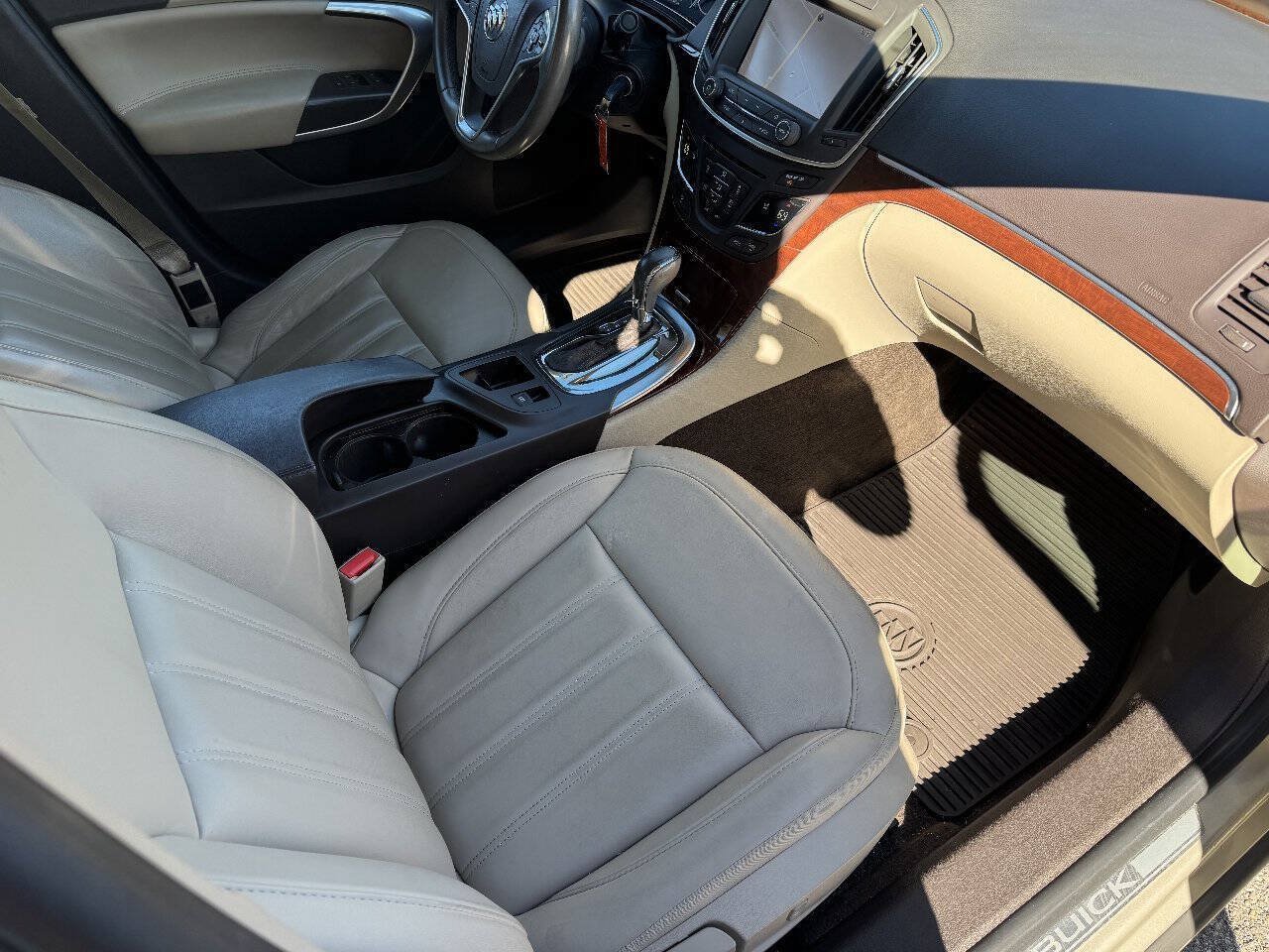 Used 2015 Buick Regal AWD image 33