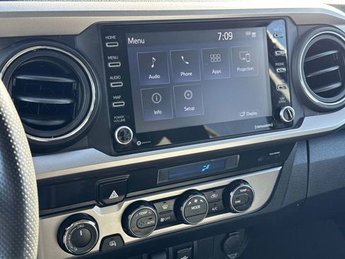 Used 2022 Toyota Tacoma SR5 image 24