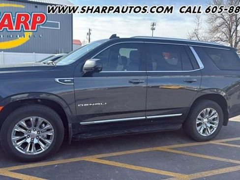 Used 2022 GMC Yukon Denali image 1