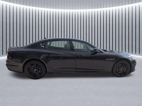 Used 2023 Maserati Quattroporte Modena Q4 AWD/4WD image 5