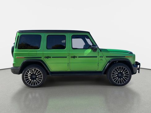 Used 2025 Mercedes-Benz G 63 AMG 4MATIC w/ Night Package Magno image 2