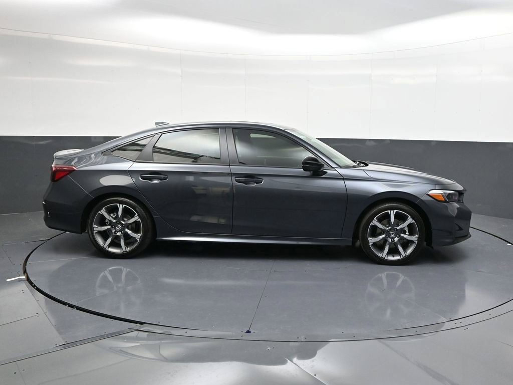 Used 2026 Honda Civic Sport Touring image 3