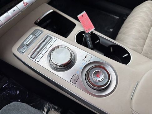 Used 2022 Genesis GV70 3.5T Sport w/ Sport Advanced Package image 30