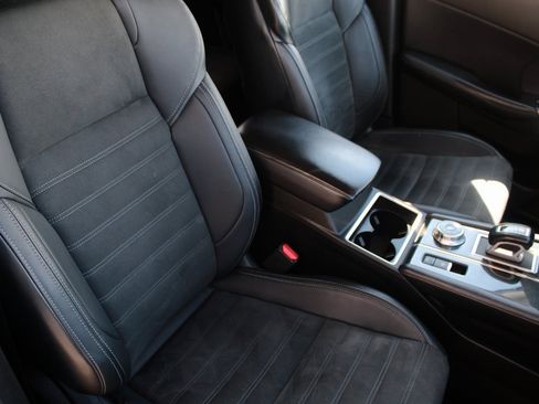 Used 2023 Mitsubishi Outlander SE Black Edition image 7