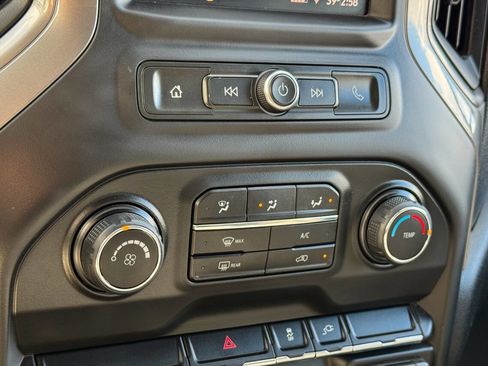 Used 2020 Chevrolet Silverado 3500 W/T w/ WT Convenience Package image 32